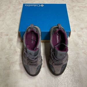 Columbia Crestwood waterproof hiking shoes women’s 7 m hikers athletic Euc